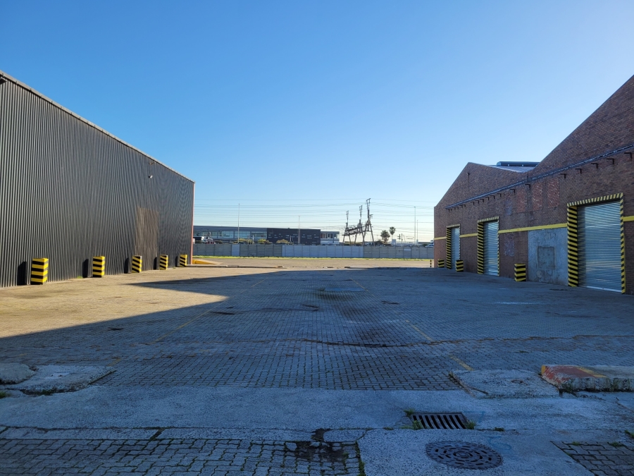 To Let Commercial Property for Rent in Maitland Western Cape